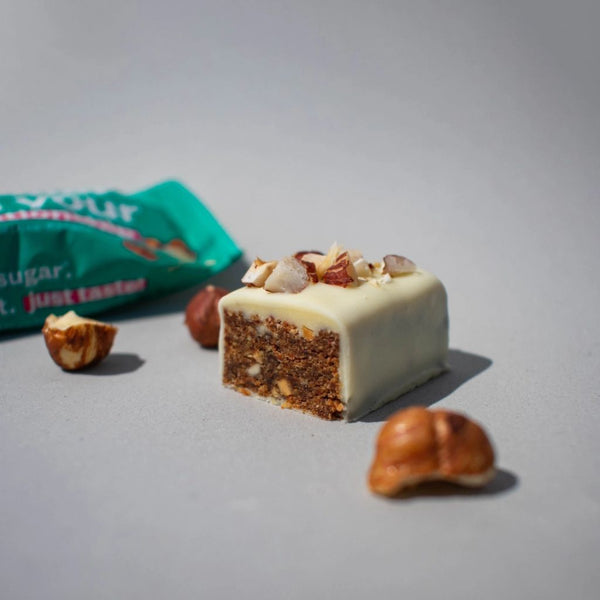 Riegel - weiße crunchy Haselnuss