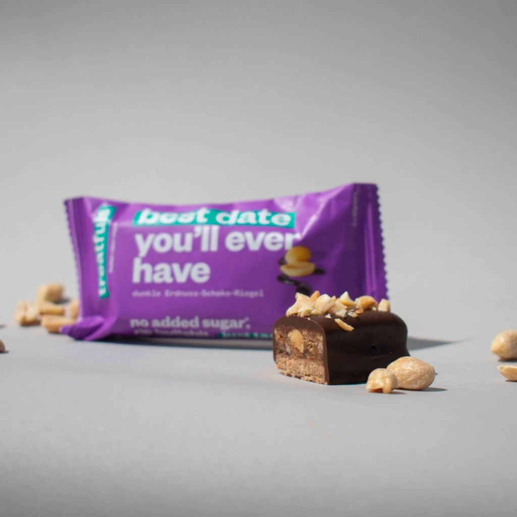 Riegel - dunkle Erdnuss Dattelkaramell